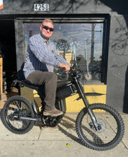 Load image into Gallery viewer, GT73 Electric Dirt E-Bike 80-100 plus miles range