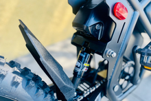 Load image into Gallery viewer, GT73 Electric Dirt E-Bike 80-100 plus miles range