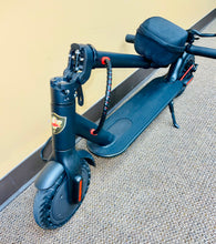 Load image into Gallery viewer, Royalty Metro Electric Scooter