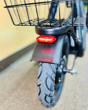 Load image into Gallery viewer, Royalty Chill-X Electric Scooter